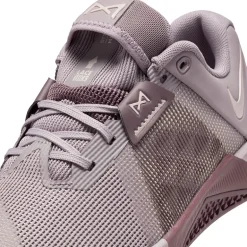 Scarpe donna Metcon 10