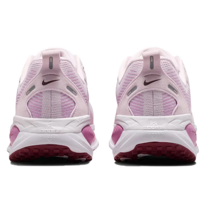 Scarpe donna Vomero 18