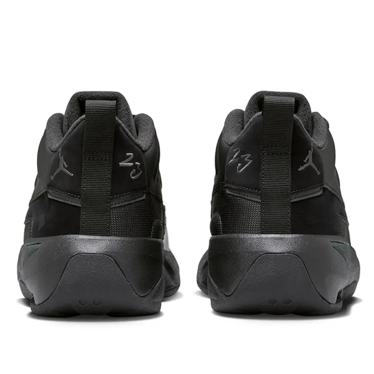 Scarpe uomo Jordan Max Aura 7